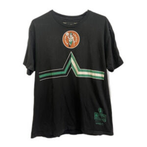 Boston Celtics MItchell & Ness Black Basketball T Shirt Tee Top  Mens Size Large